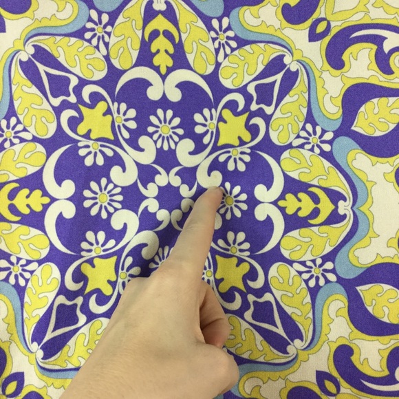 Blumarine Authentic 100% Silk Italian Skirt - Picture 3 of 6